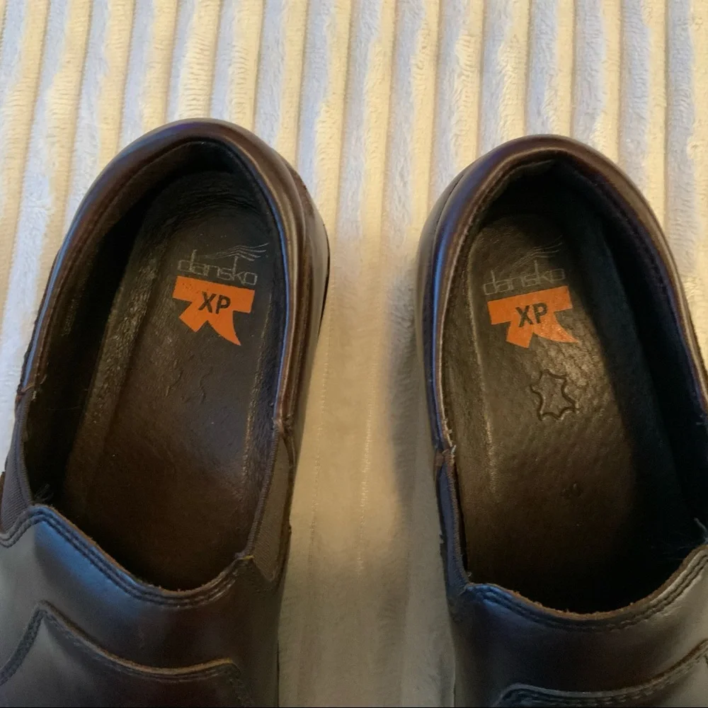 Dansko | XP Clogs - Picture 6 of 13